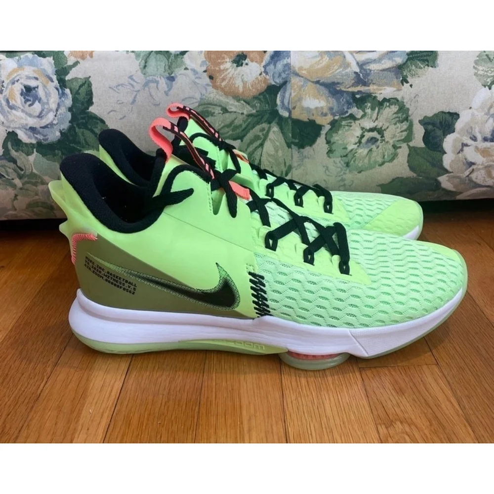 Nike LeBron Witness 5 'Grinch' Lime Glow/Bright Mango CQ9380-300 Men's Size 11